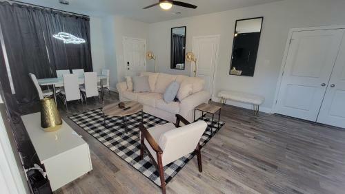Shols Investment Home