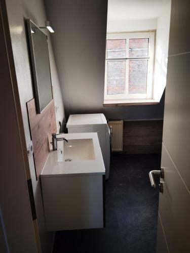 Apartamento Gem�tliche Dachwohnung Mit Dampfsauna Und Dachterrasse