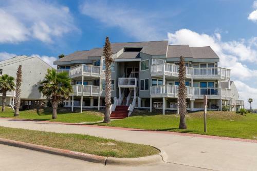 Mustang Island Beach Club 101k