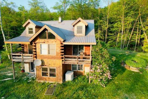 Mountain Top Hideaway Log Cabin W/ Amazing Views
