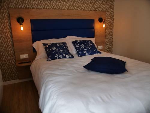 Hostal Room In Apartment - Blue Reves Apartment