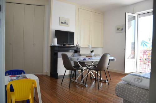 Apartamento Appartement L Hirondelle Mers, Prairie De Mers