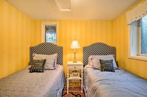 Winhall Retreat With Furnished Deck And Fire Pit!