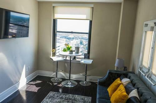Hostal Eclectic & Quaint Historical Art Deco 1 Bedroom
