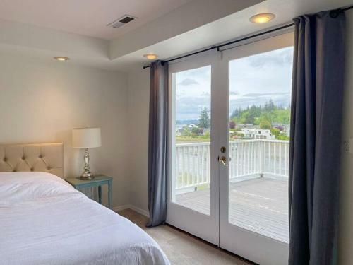 Villa Waterfront Home In Gig Harbor