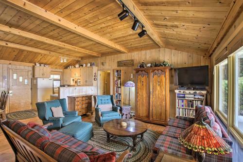 Cozy Baileys Harbor Cottage On Lake Michigan!