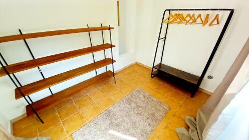 La Petite Pelicane