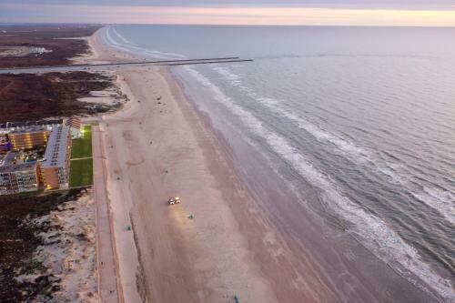 Beach Bum's Retreat Cbc162k
