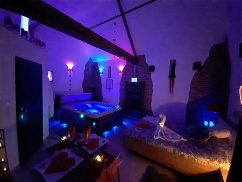 Apartamento Studio Avec Spa Privatif - G�te Du Moulin 62130 Pierremont