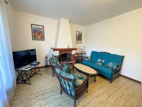 Villa Porto-vecchio, 2 Bedrooms, 5 Persons - Fr-1-62-166