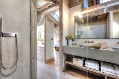 Immobilier De Montagne - La Collection - Crespin