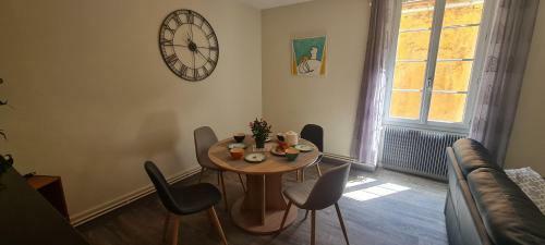 La Maison De Lily Au C?ur De La Cit� M�di�vale