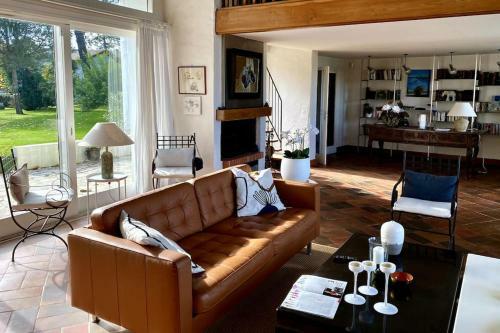 Villa Chaleureuse Avec Vue Imprenable Sur Le Lac.