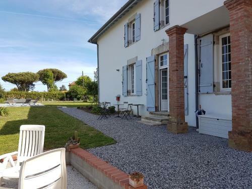 Bed & Breakfast L'airial De Larroque