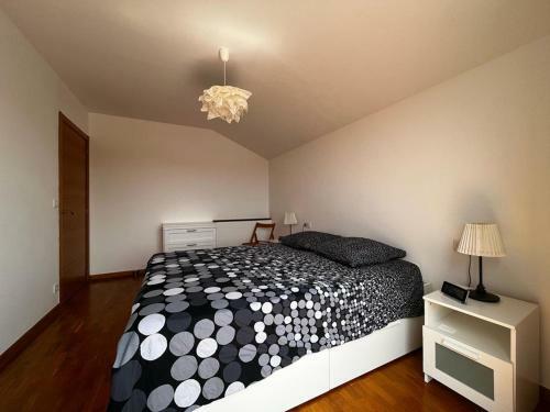 Villa Urrugne, 3 Bedrooms, 6 Persons - Fr-1-239-770