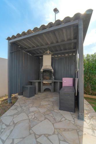 Villa Agate By Precious Houses
