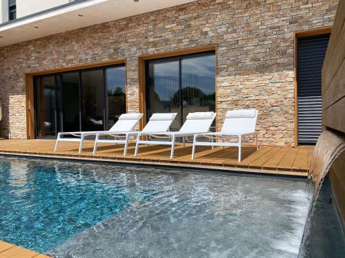 Tr�s Belle Villa � 15 Minutes De Mer
