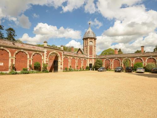 Lynford Hall Hotel
