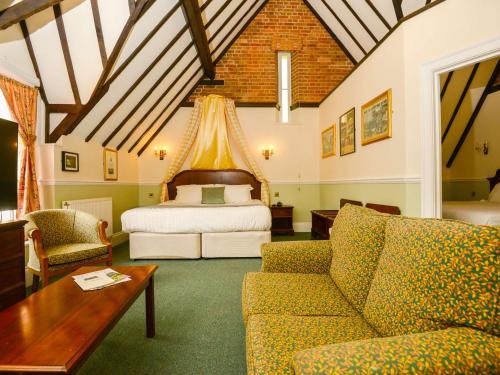 Lynford Hall Hotel