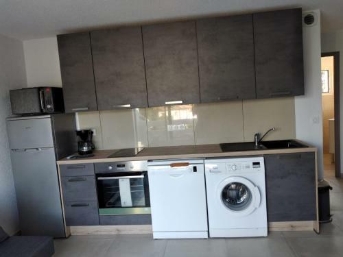 Apartamento Location T2 Dans R�sidence Avec Piscine Porto-vecchio