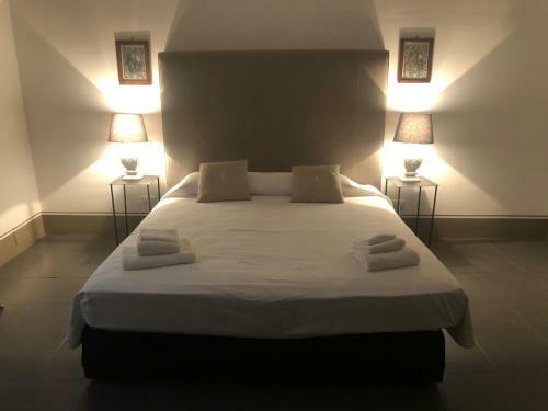 Hostal Casa Modica - Luxury Rooms