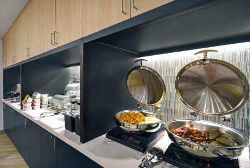 Hotel Towneplace Suites By Marriott Fall River Westport