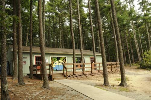Gateway To Cape Cod Ada Accessible Cottage 6