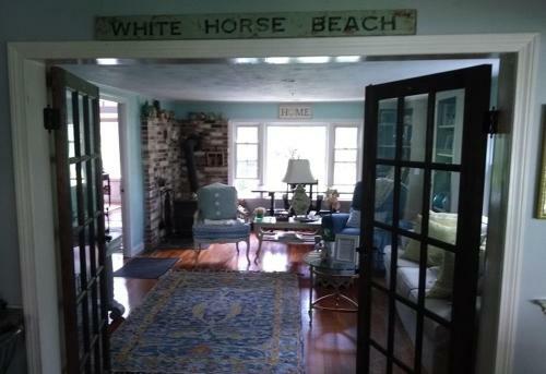 The Dahlia Cottage