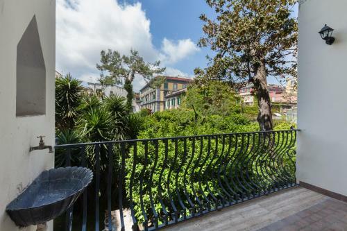 Bed & Breakfast The Bellini House By House In Naples