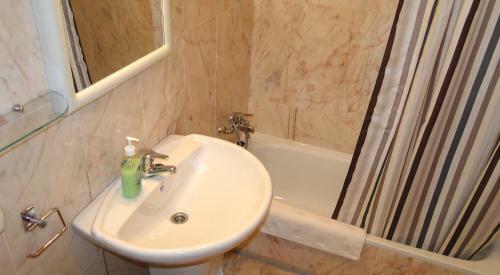 Apartamentos El Pinedo