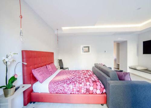 Bed & Breakfast Riviera Luxury Suites