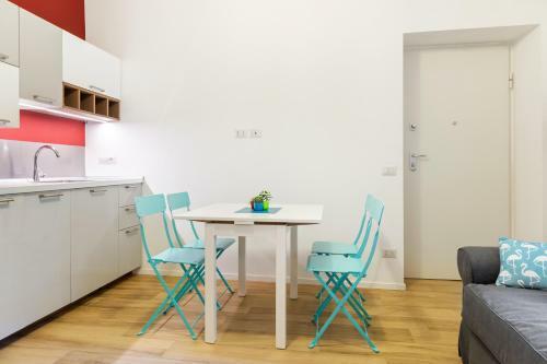 Oui Tree Apartment