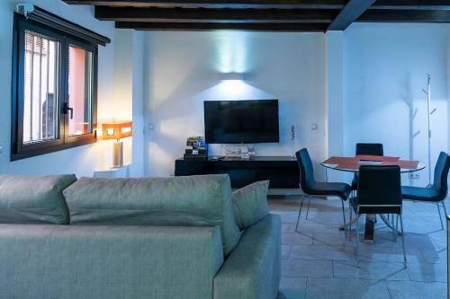 Apartaments Y Habitacions Entre Volcans