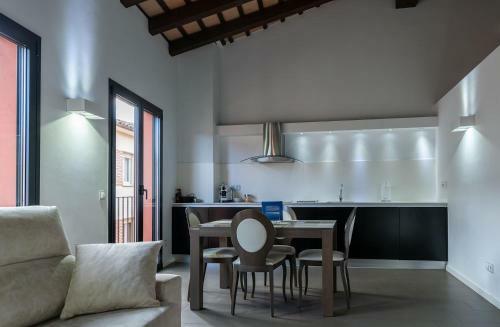 Apartaments Y Habitacions Entre Volcans