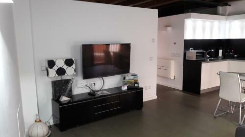 Apartaments Y Habitacions Entre Volcans