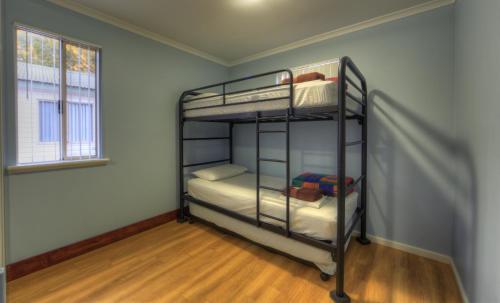 Mandurah Caravan And Tourist Park
