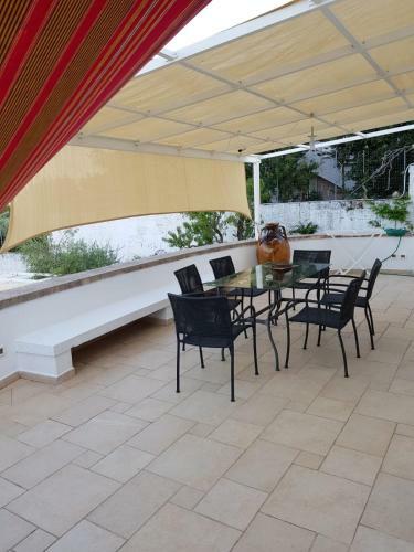 Ostuni, Villa Roma Con Piscina, 4 Camere, 4 Bagni, 8 Posti