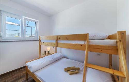 Nice Apartment In Pula With Wifi And 2 Bedrooms
