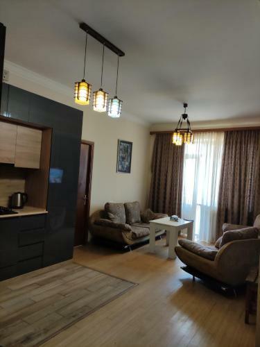 Apartment In Argishti Street