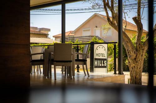 Apartamento Hotel Hills - Free Parking & Breakfast