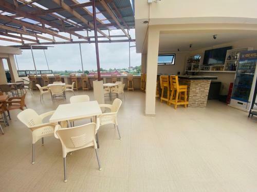 Vose Hotel