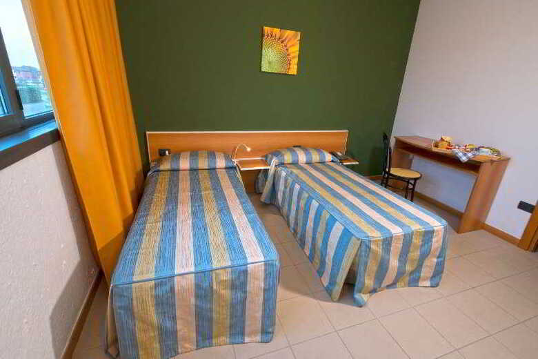 Bric Hotel