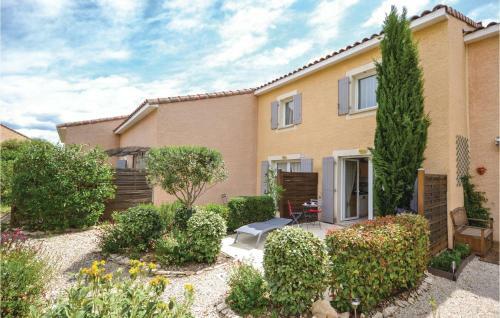 Two-bedroom Holiday Home In Calvisson
