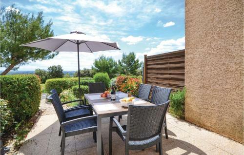 Two-bedroom Holiday Home In Calvisson