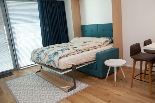 Riverside Apartment 3