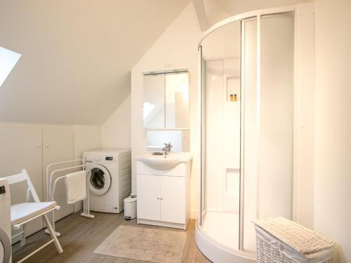 Calm And Comfortable Apartment In Bayeux
