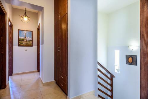 Eleni's Villa 'top Destination'