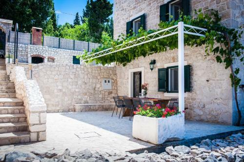 Villa Kameni Dvori