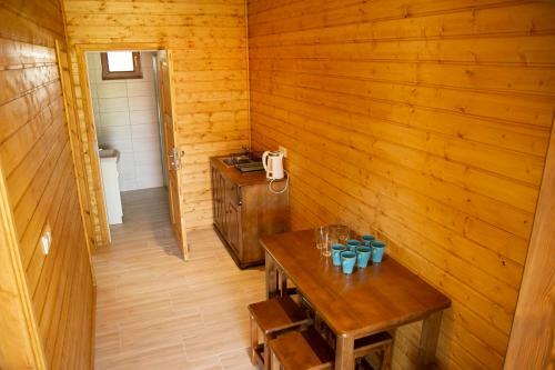 Lodge Jantar Pokoje I Domki U Reni