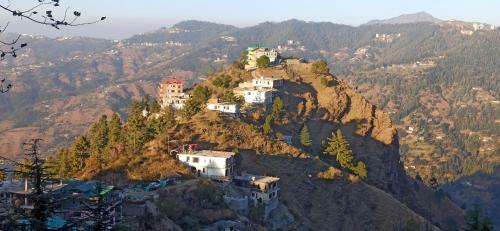 Komfort Homestay 4bhk Luxury Villa